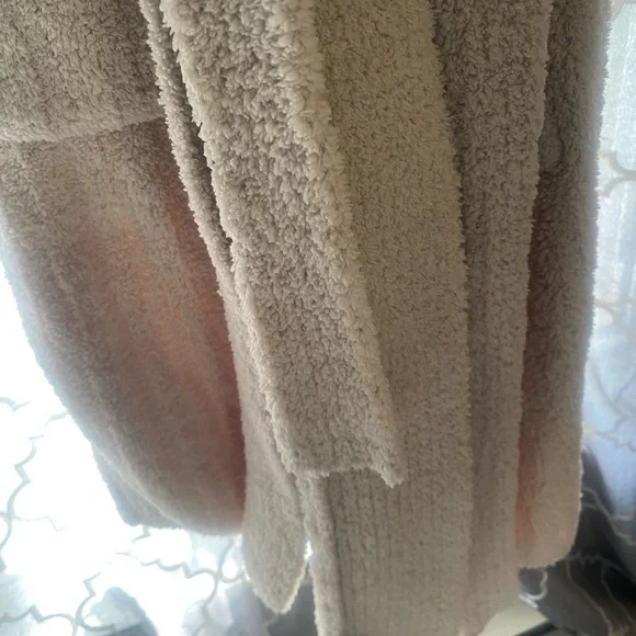 Pottery Barn Cream Plush cozy ribbed Robe - Picture 6 of 14